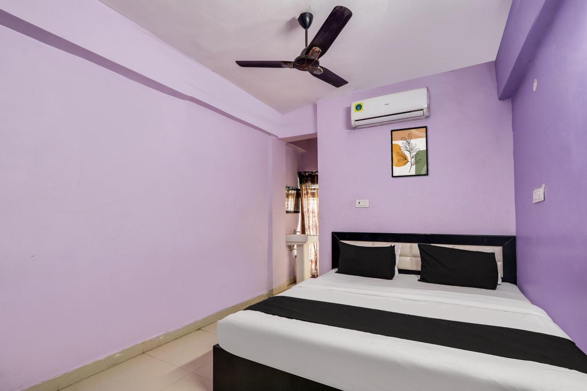 Hotel O Grand Hotel And Lodge Sangareddy Ngoại thất bức ảnh