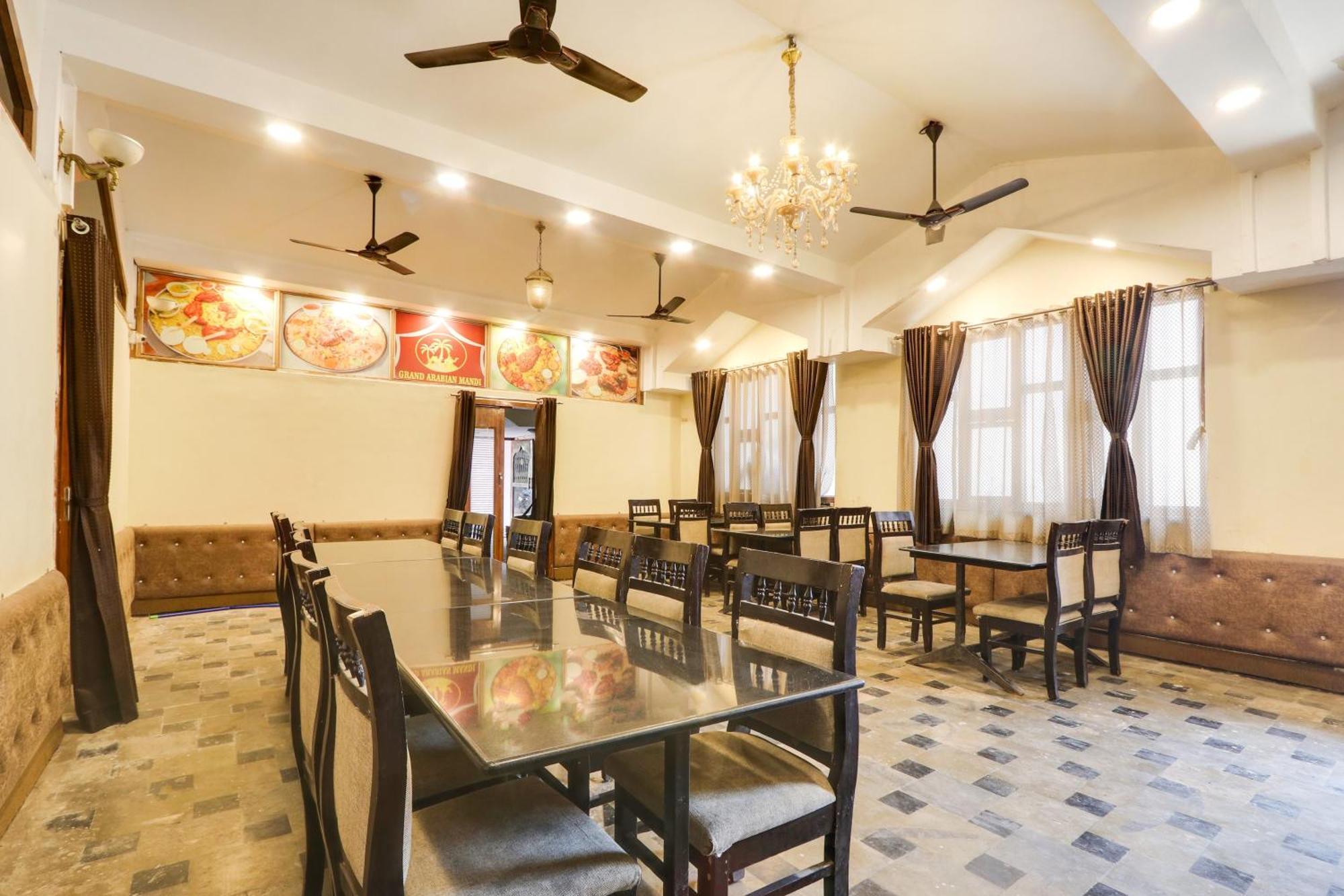 Hotel O Grand Hotel And Lodge Sangareddy Ngoại thất bức ảnh