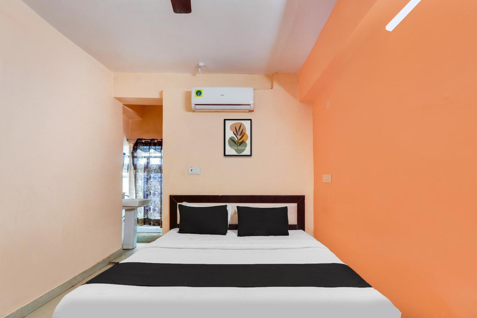 Hotel O Grand Hotel And Lodge Sangareddy Ngoại thất bức ảnh