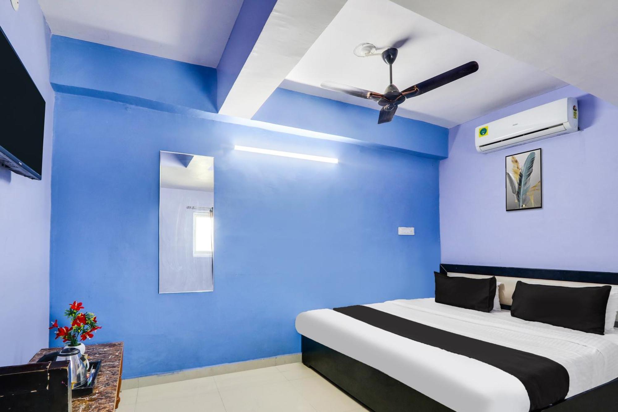 Hotel O Grand Hotel And Lodge Sangareddy Ngoại thất bức ảnh