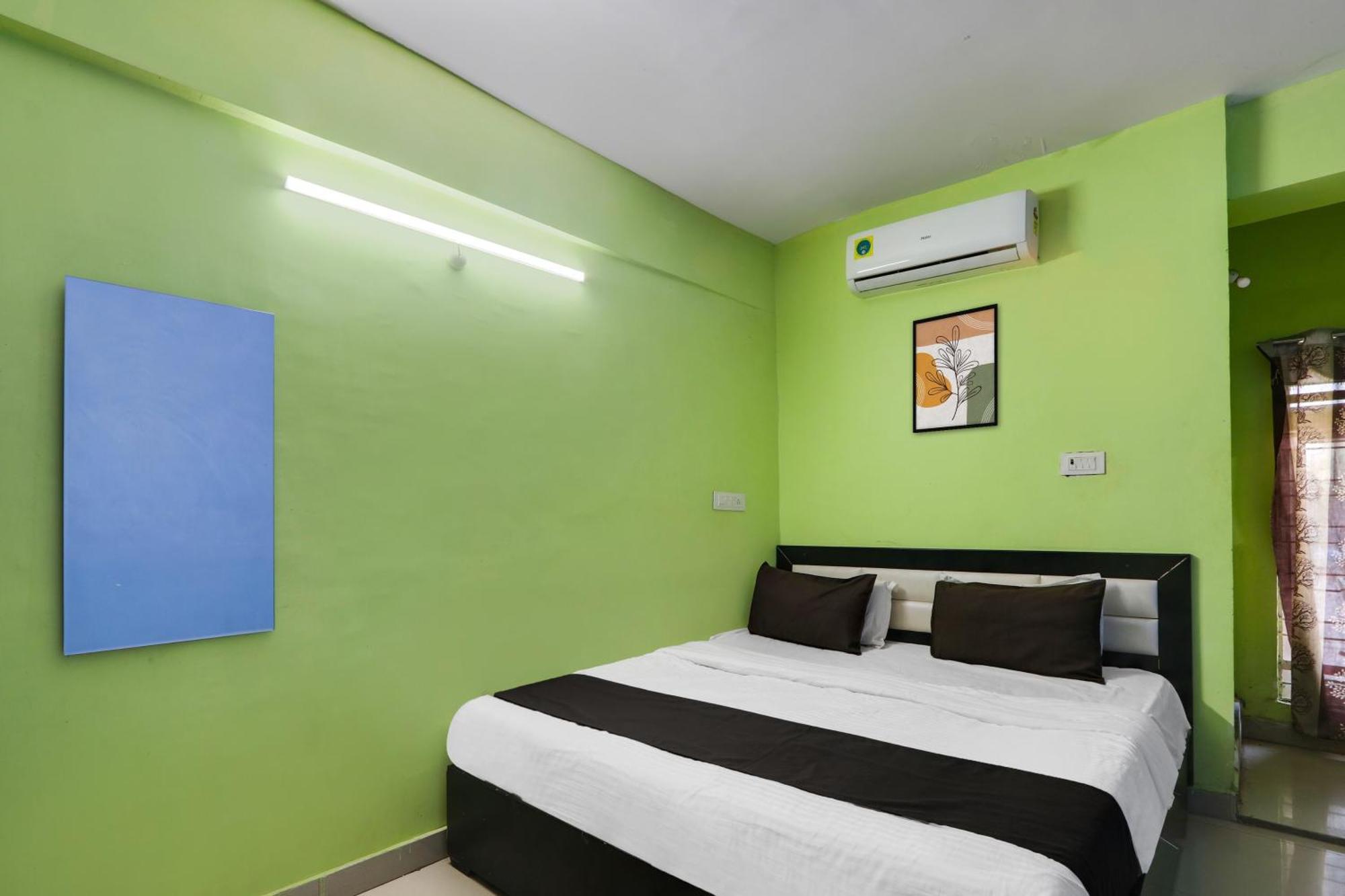 Hotel O Grand Hotel And Lodge Sangareddy Ngoại thất bức ảnh