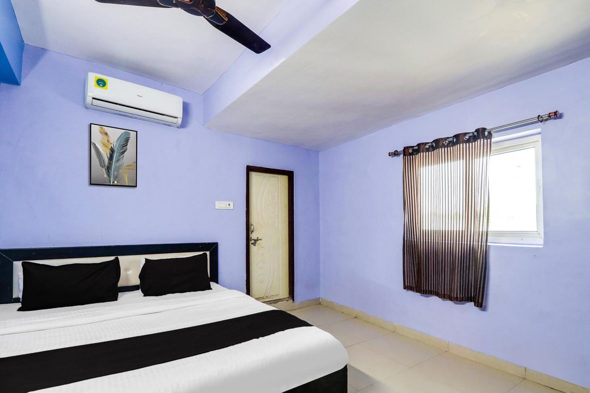 Hotel O Grand Hotel And Lodge Sangareddy Ngoại thất bức ảnh